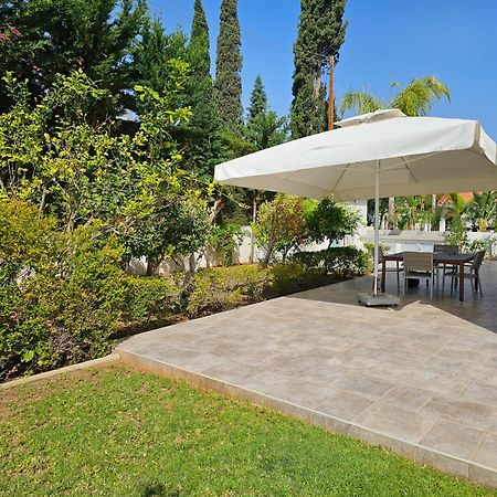 Family Home Protaras Extérieur photo