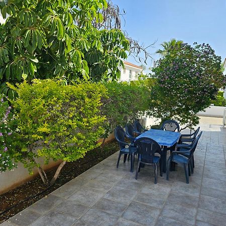 Family Home Protaras Extérieur photo