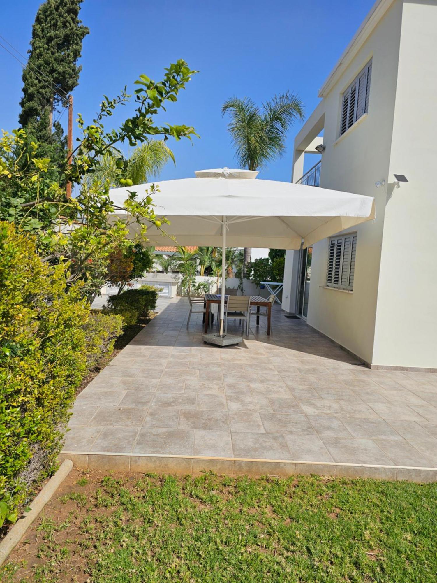 Family Home Protaras Extérieur photo